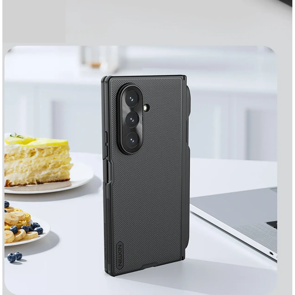 Etui Nillkin Super Frosted Shield Fold Magnetic do Samsung Galaxy Z Fold 7 kompatybilne z MagSafe czarne