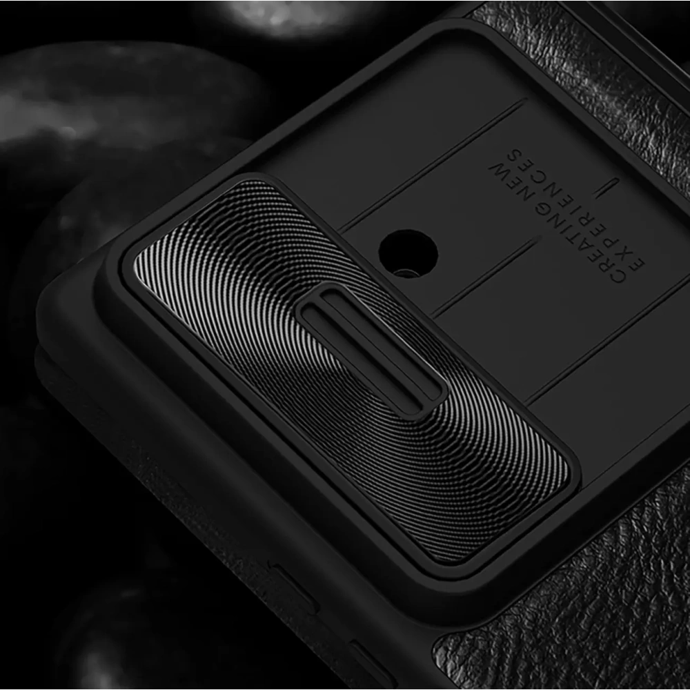 Etui Nillkin Qin Pro do Samsung Galaxy Z Fold 7 z miejscem na S Pen czarne