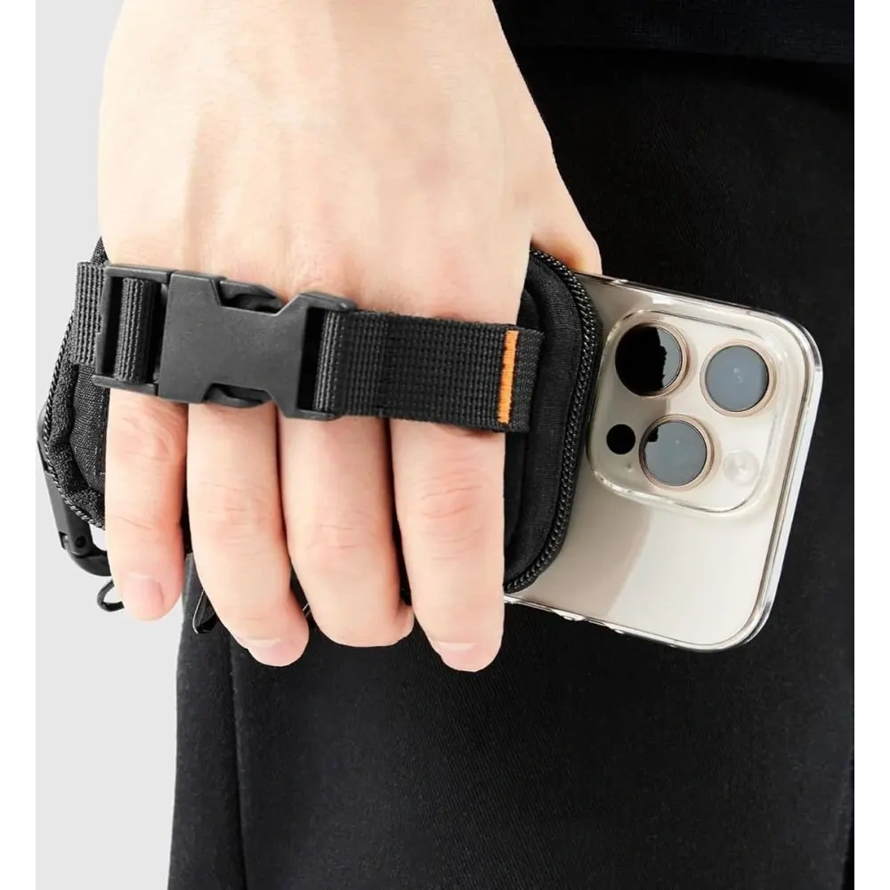 Organizer mangetyczny Spigen Snap Zip MagSafe Pouch Black