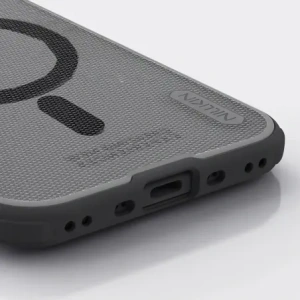 Etui Nillkin Super Frosted Shield Pro Magnetic MagSafe do Apple iPhone Air półprzezroczyste czarne