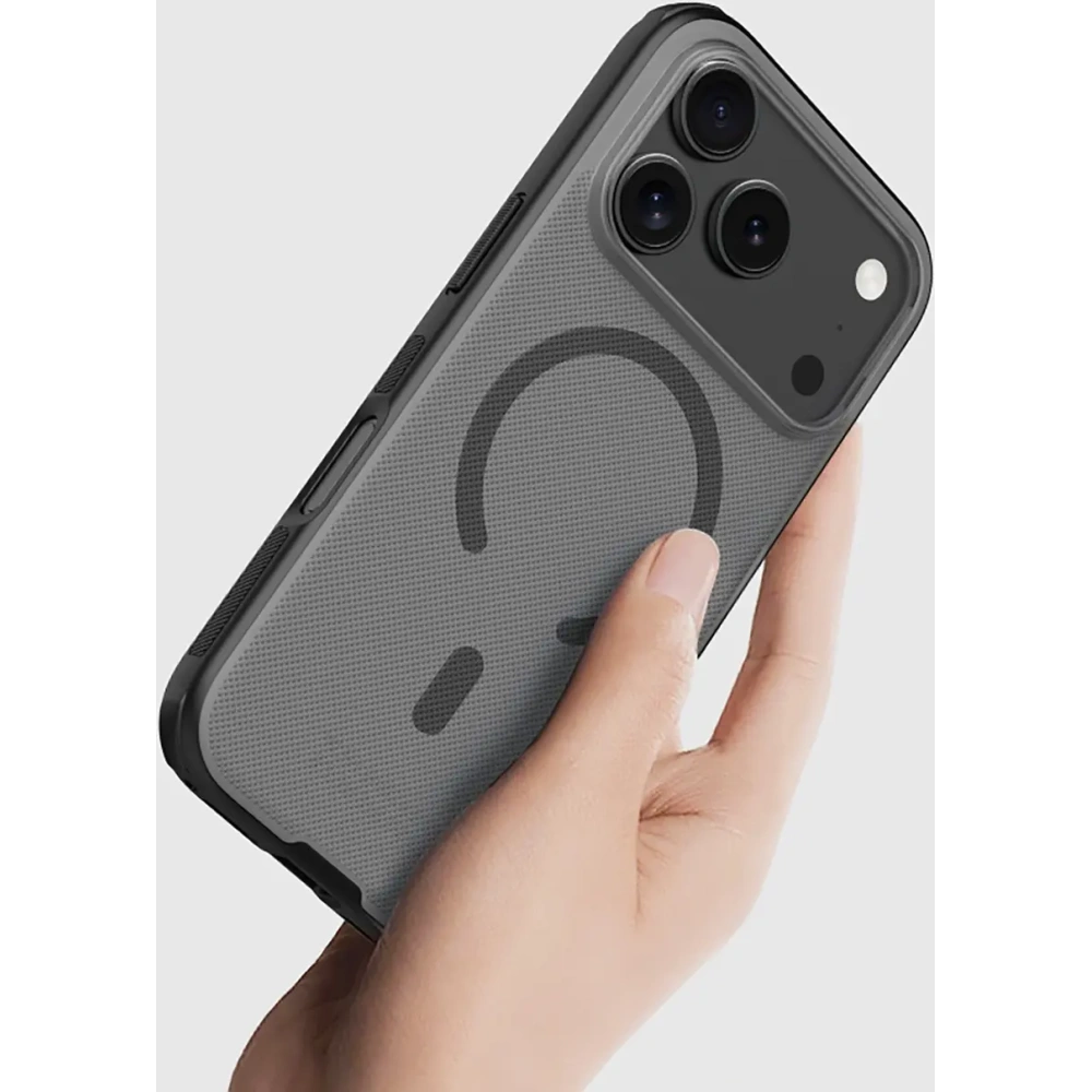 Etui Nillkin Super Frosted Shield Pro Magnetic MagSafe do Apple iPhone 17 Pro półprzezroczyste czarne