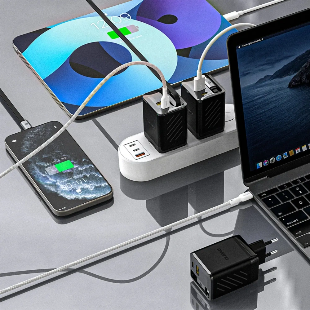 Ładowarka sieciowa Dudao A67EU GaN 67W z wbudowanym zwijanym kablem USB-C Power Delivery Quick Charge czarna