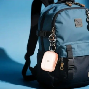 Elastyczne etui z karabińczykiem Bizon Case Headphone Clear do Apple AirPods Pro 3 pomarańczowe Elastyczne etui z karabińczykiem Bizon Case Headphone Clear do Apple AirPods Pro 3 pomarańczowe