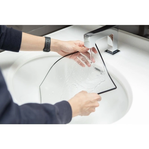 Buy Moshi iVisor AG - Bubble-free Screen Protector for MacBook Pro 16 (Black/Clear Matte) - MOSH067BLK - {ean13} - Home Screen Store Europe