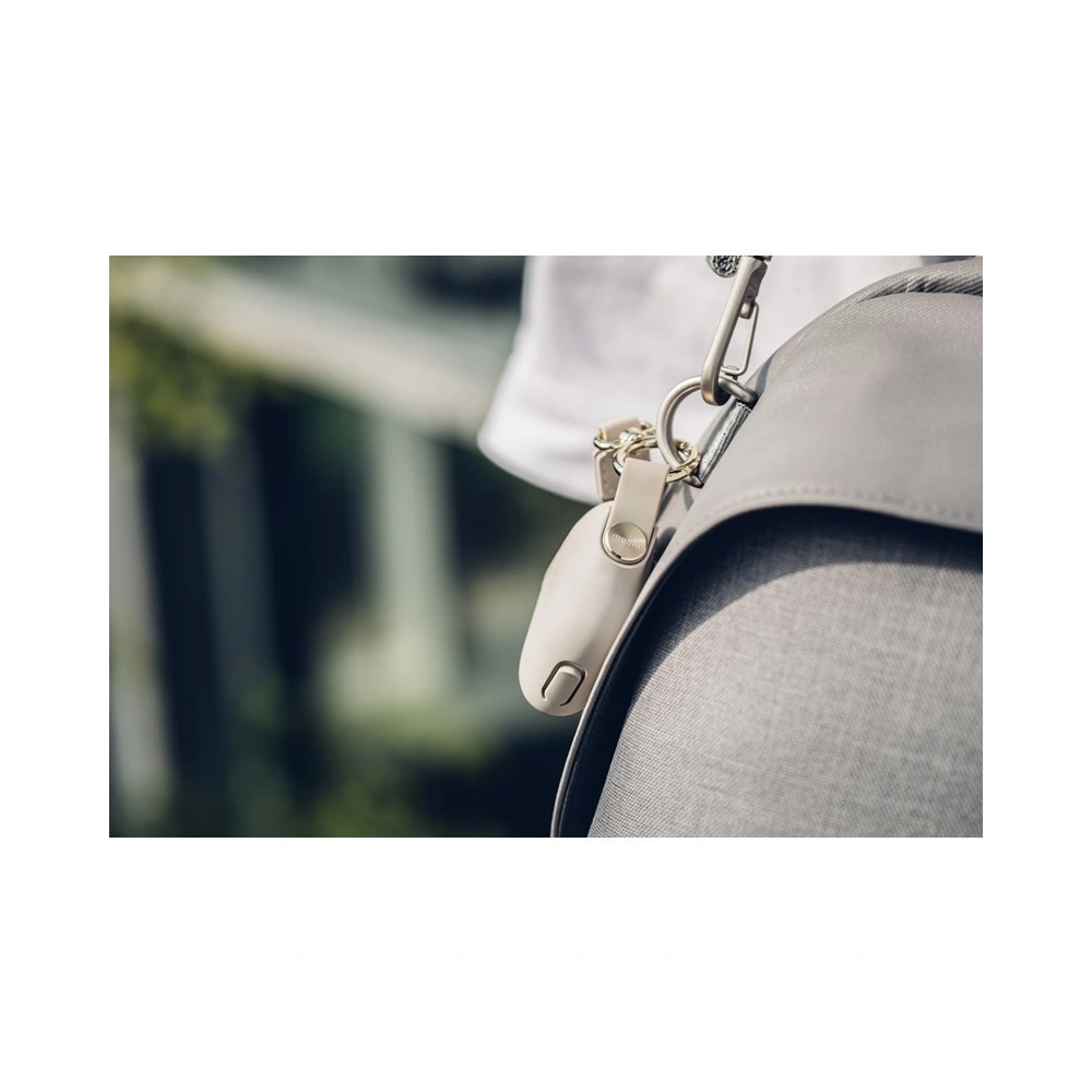 Etui Moshi Pebbo Apple AirPods z odpinanym paskiem na rękę (Savanna Beige)