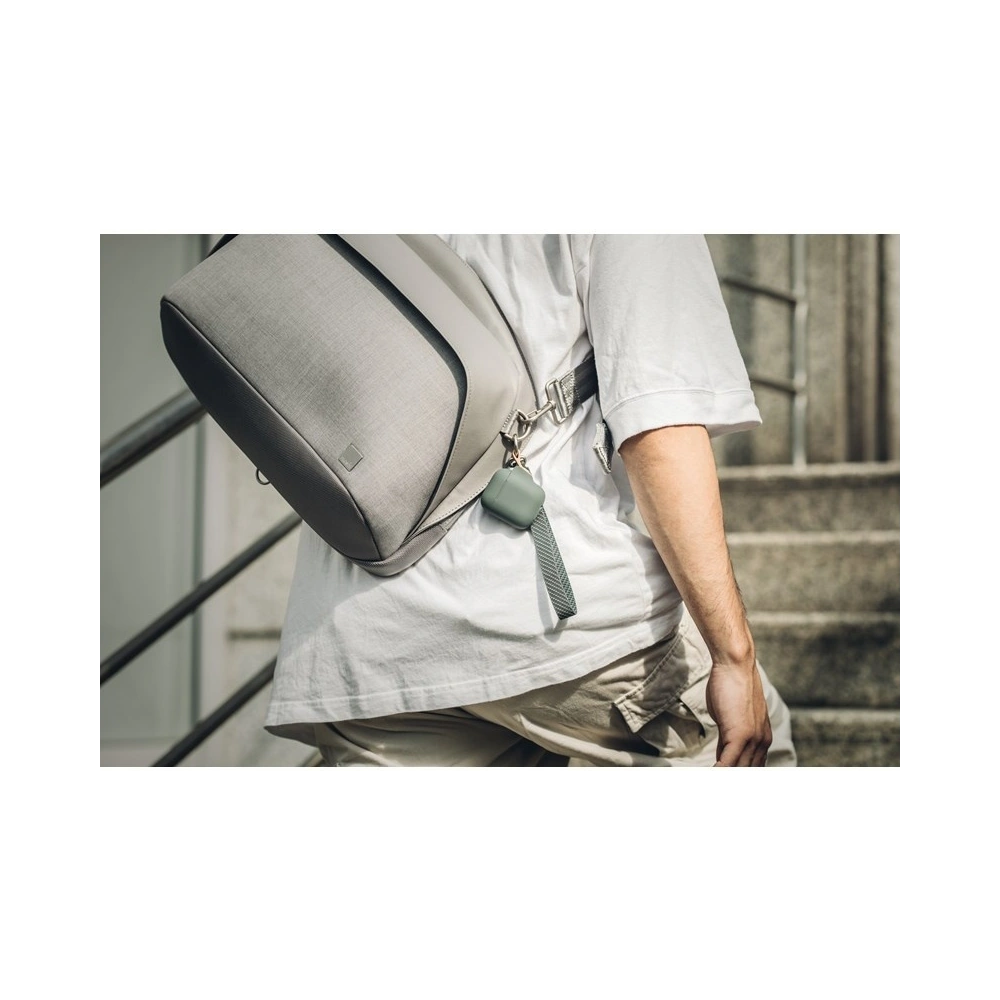 Etui Moshi Pebbo Apple AirPods z odpinanym paskiem na rękę (Mint Green)