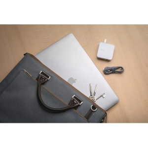 Kup Obudowa Moshi iGlaze Hardshell Case MacBook Pro 16 (Stealth Clear) - MOSH078CL - {ean13} - Sklep Home Screen