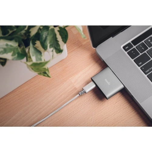 Kup Adapter Moshi USB-C do HDMI 4K i HDR z obsługą ładowania Power Delivery 60W (Titanium Gray) - MOSH081GRY - {ean13} - Sklep Home Screen