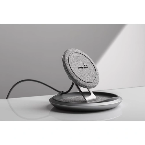 Kup Încărcător wireless cu inducție Moshi Lounge Q Wireless Charging Stand pentru iPhone și Android 15W (Nordic Gray) - MOSH089GRY - {ean13} - Sklep Home Screen