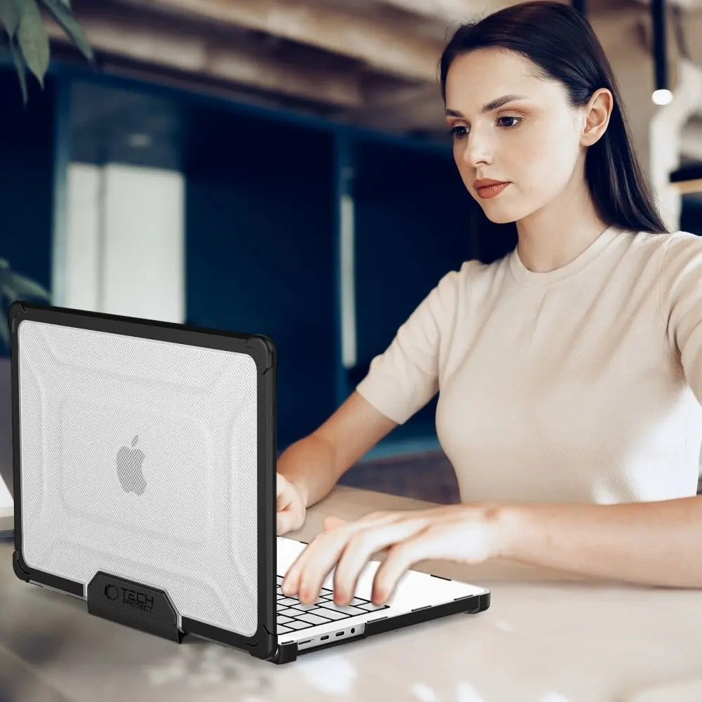 Etui Tech-Protect Smartshell Pro do Apple MacBook Pro 14 (M1/M2/M3/M4/M5) Black/clear