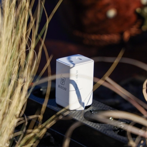 Ładowarka sieciowa Bizon Charger VT-25B 25W USB-C PD, USB-A QC 4.0 GAN3 biała