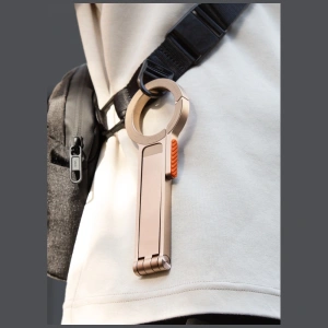 Uchwyt magnetyczny UNIQ Arcus TriPod Stand czarny