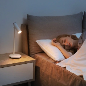 Kup Baseus Schreibtischlampe I-Wok wiederaufladbar (weiß) - BSU1708WHT - {ean13} - Sklep Home Screen