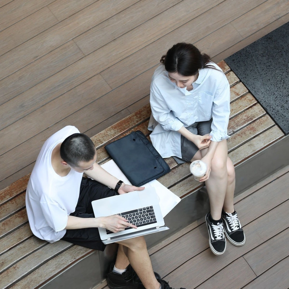 Etui Baseus Basics na laptopa do 13 cali (grafitowy)