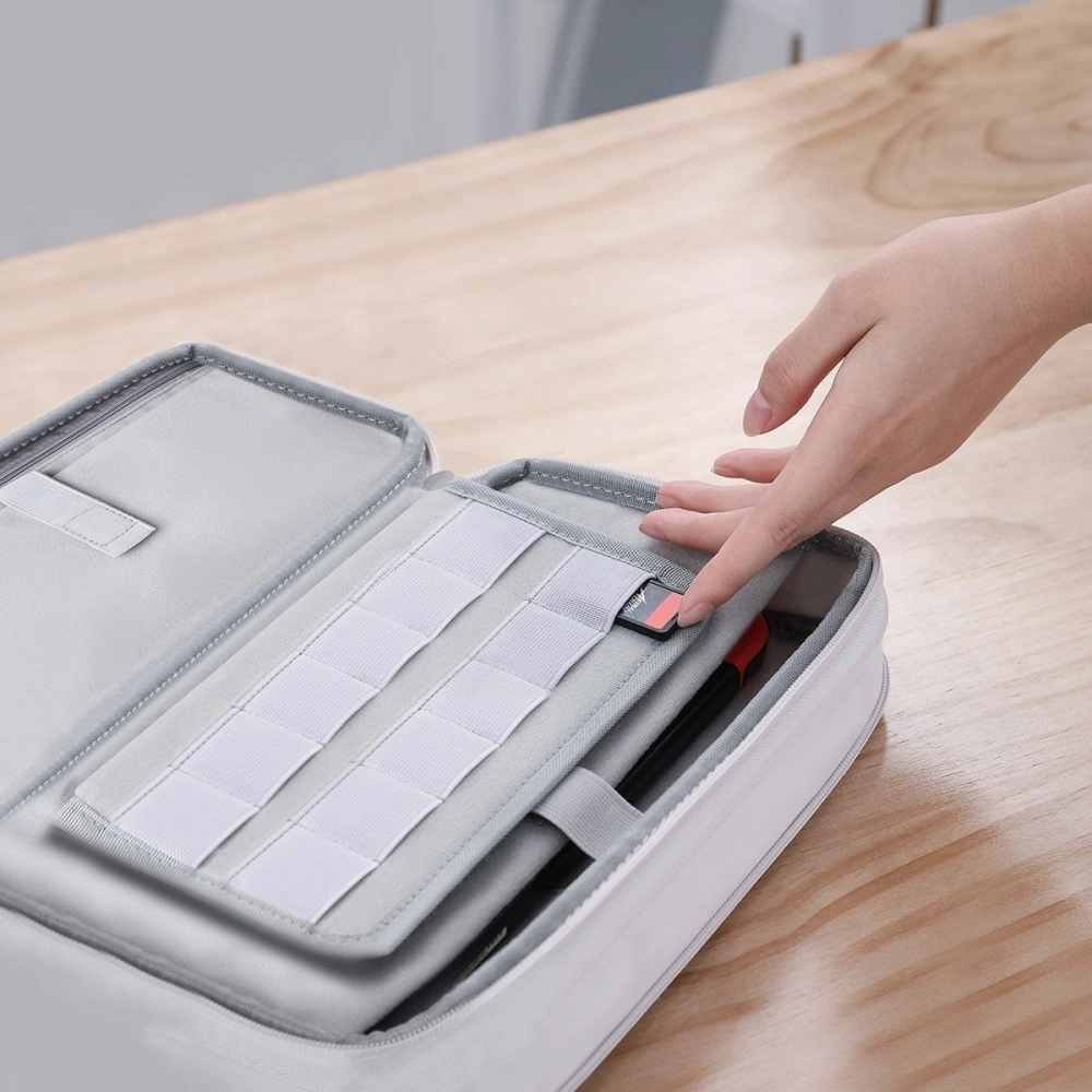 Etui Baseus Track na akcesoria, wstrząsoodporne, wodoodporne 225x140x55mm (białe)