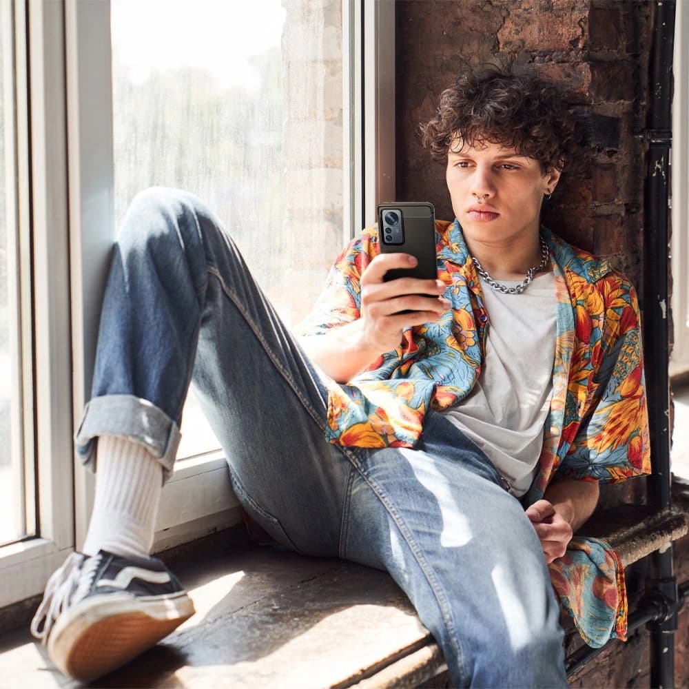 Etui Spigen Rugged Armor Xiaomi 12 Pro Matt Fekete - 10