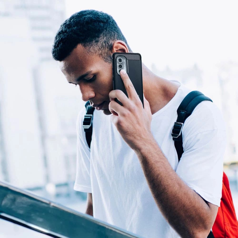 Case Spigen Rugged Armor Motorola Edge 2022 Matt Schwarz - 10