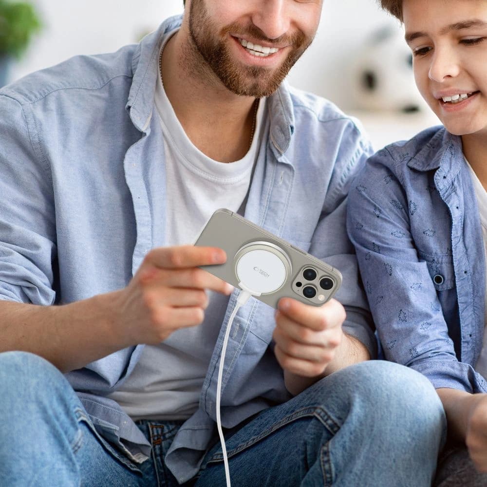 Kabelloses Ladegerät Tech-Protect QI15W-A33 Magnetisches MagSafe Wireless Charger Weiß - 8