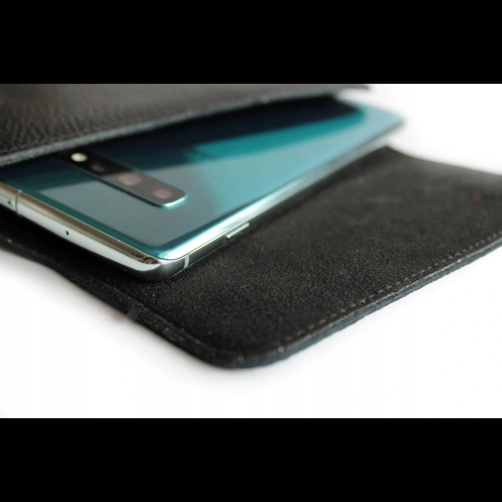 LURESKO FREYA XL leather holster for belt, phone case 165x82x10mm (black ribbed with black thread) - 8