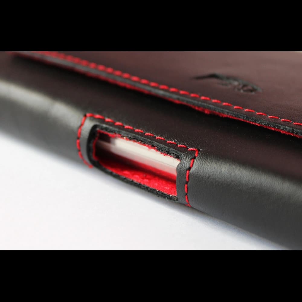 LURESKO FREYA XL leather holster for belt, phone case 165x82x10mm (black smooth with red thread and red interior) - 8