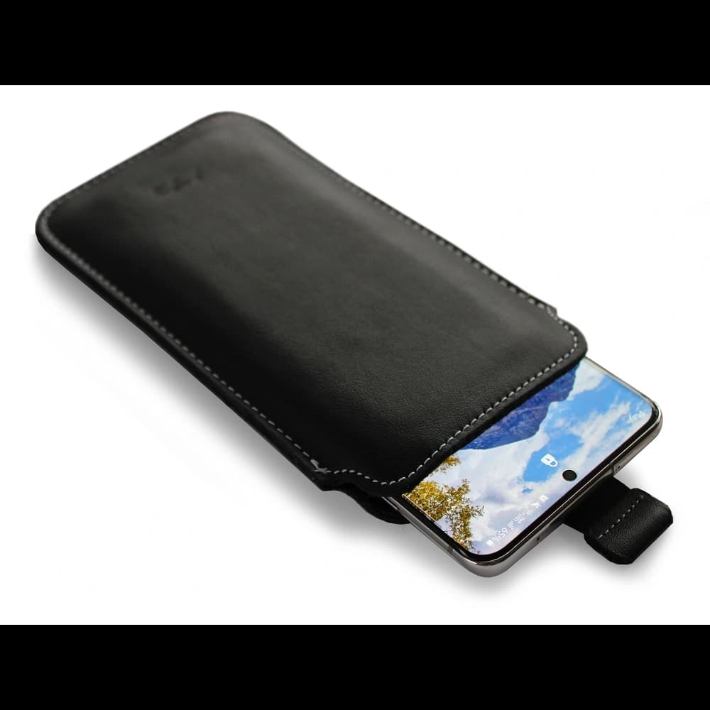 LURESKO LILLA XXL Lederhülle für Handys 5,8' - 6,1' (schwarz glatt mit weißen Nähten) - 4