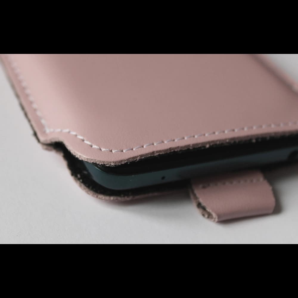 LURESKO LILLA XXXL leather slip case slip for phone 6.5' - 6.9' (smooth pink with white thread) - 6