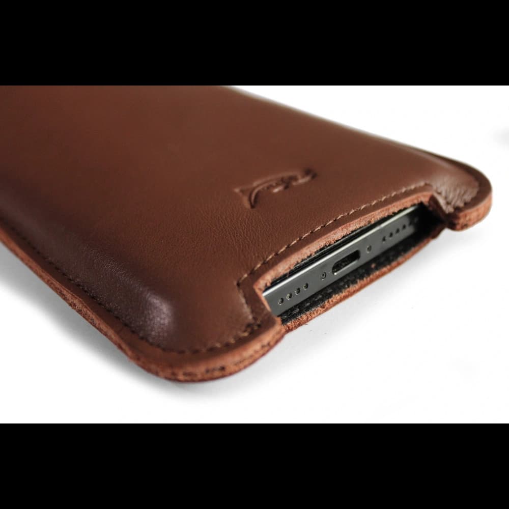 LURESKO NORTHERN XXXL Lederhülle Ausziehtyp für Handy (glattes Braun) - 5