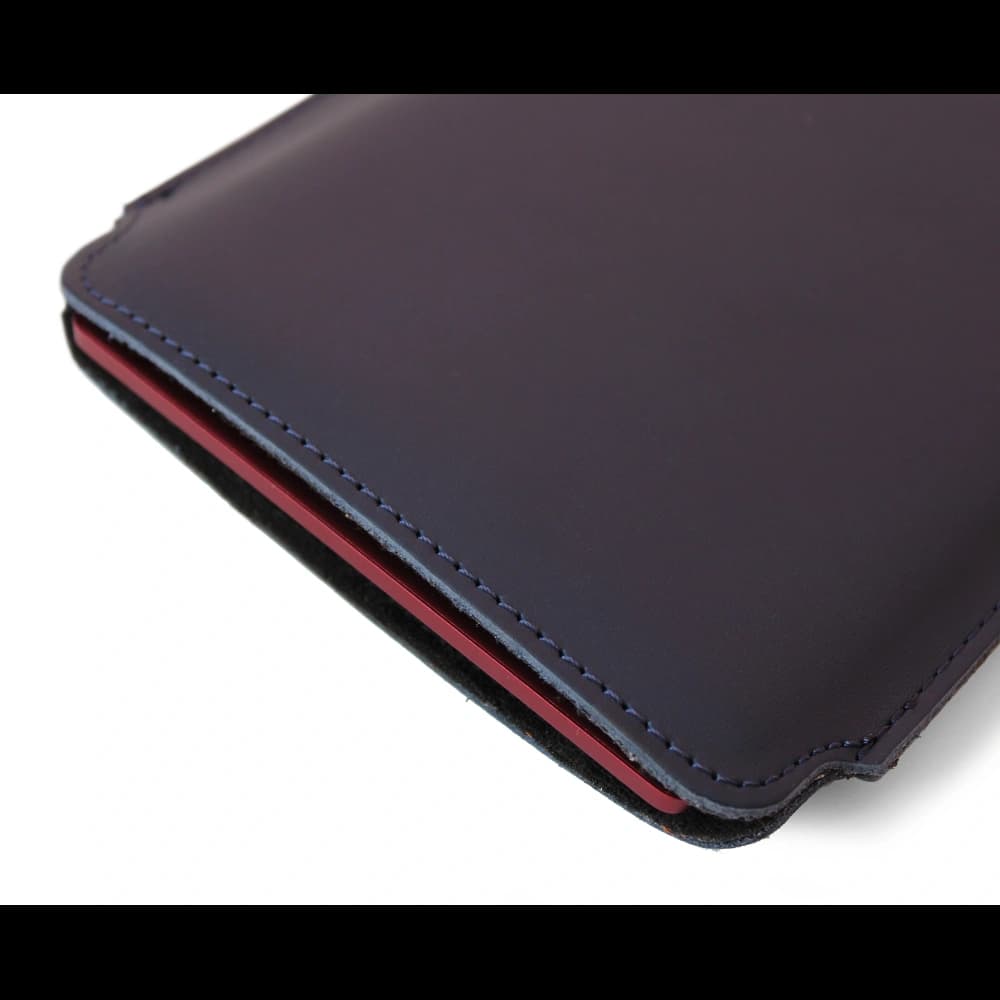 LURESKO MASTER S leather case for ebook 162x113x9mm (smooth navy blue) - 4