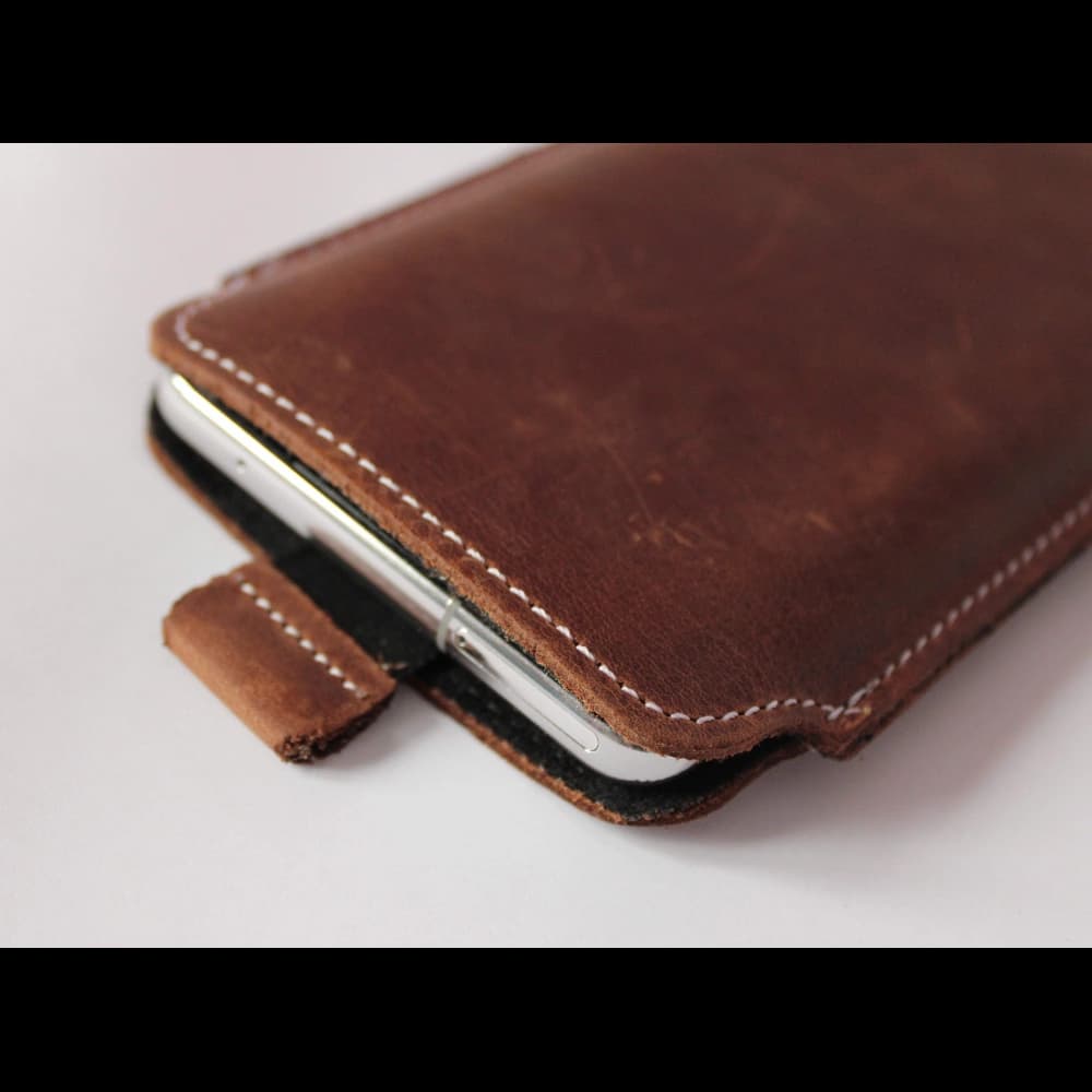 LURESKO NEUE LILLA XXXL Leder-Schutzhülle für Telefon 6,5' - 6,9' (vintage braun mit weißen Nähten) - 8