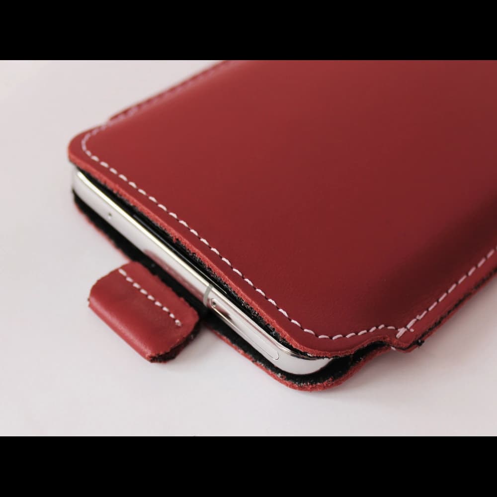LURESKO NEW LILLA XXXL leather slip case for phone 6.5' - 6.9' (smooth red with white thread) - 7