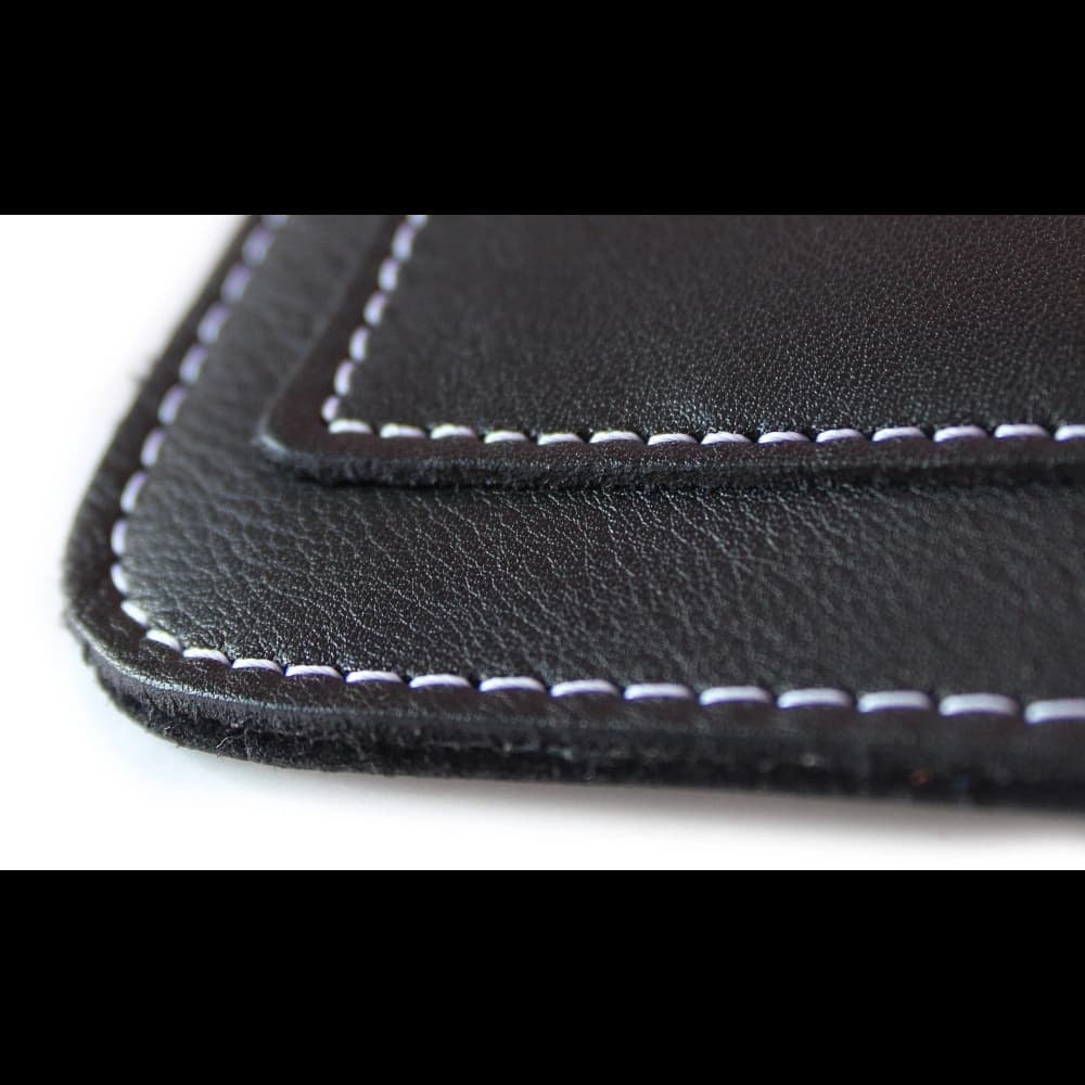 LURESKO NEUE ASTER XXXL universelle Lederhülle mit Schlaufe für ein Band für Handys 6,5' - 6,9' (schwarz glatt mit weißen Nähten) - 9