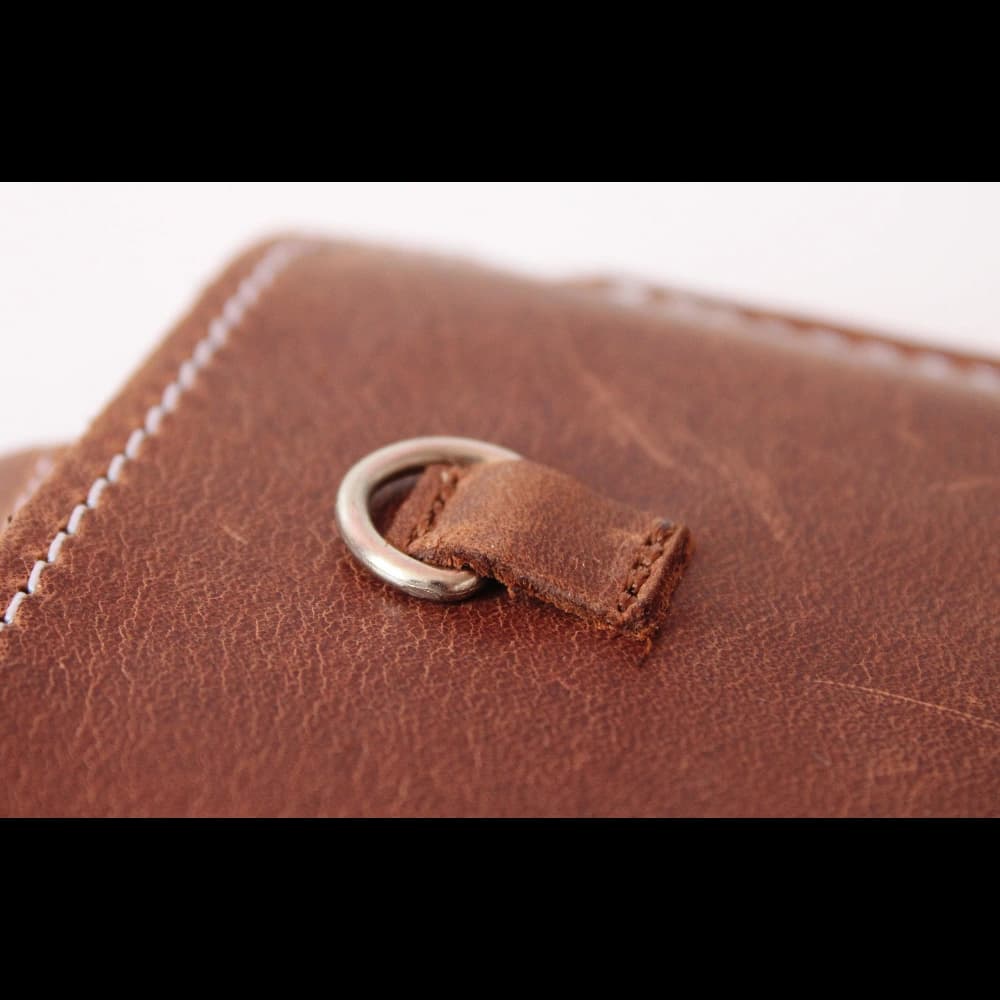 LURESKO NEW ASTER XXXL universal leather case with a loop for a lanyard for phone sizes 6.5' - 6.9' (vintage brown with white thread) - 10