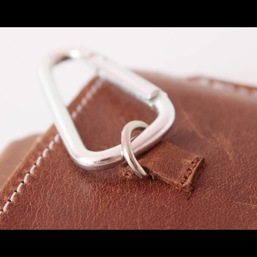 LURESKO NEW ASTER XXXL universal leather case with a loop for a lanyard for phone sizes 6.5' - 6.9' (vintage brown with white thread) - 11