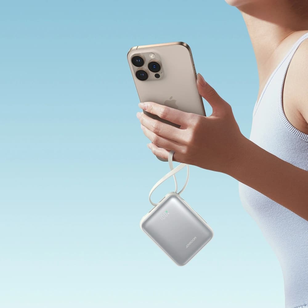 Joyroom JR-PBF27 10000mAh 22.5W Power bank beépített USB-C és Lightning kábelekkel, fehér - 12