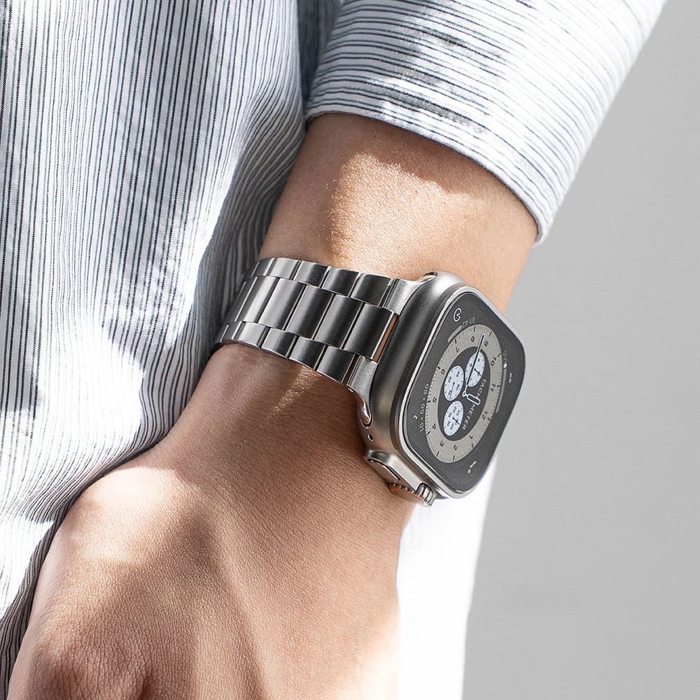 Ringke Metal One Air Apple Watch 8 / 9 / 10 / 11 / SE / Ultra 44/45/46/49mm Ezüst - 4