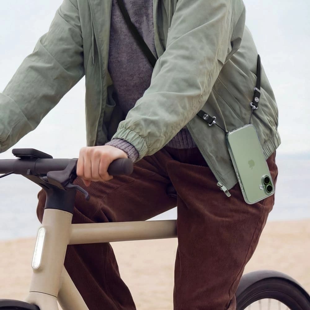 Spigen DA30l Lanyard Strap Crossbody černý
 - 11