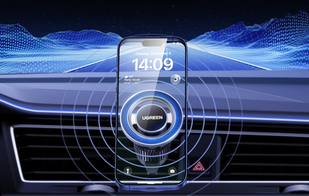 smartfon zamocowany w uchwycie magnetycznym