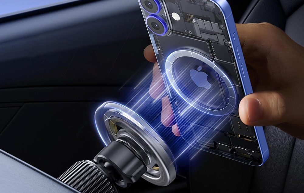 osoba mocująca iphone'a w uchwycie magnetycznym