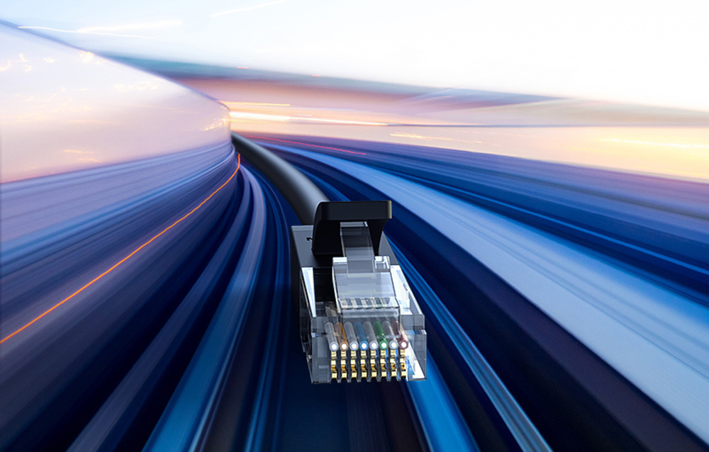 wtyk czarnego kabla Ugreen