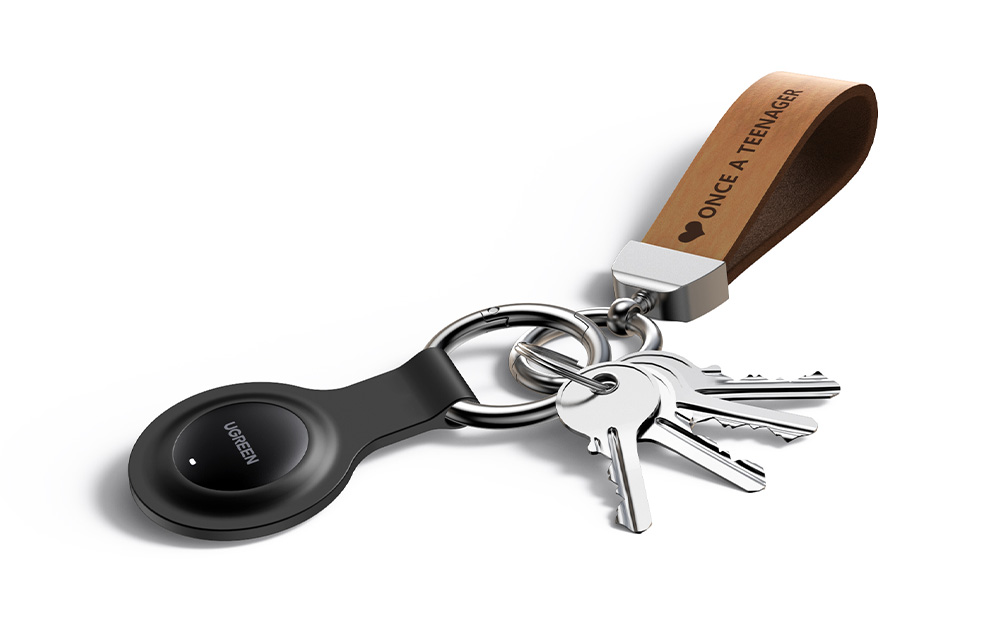 Black Ugreen locator attached to a keyring with a leather keychain