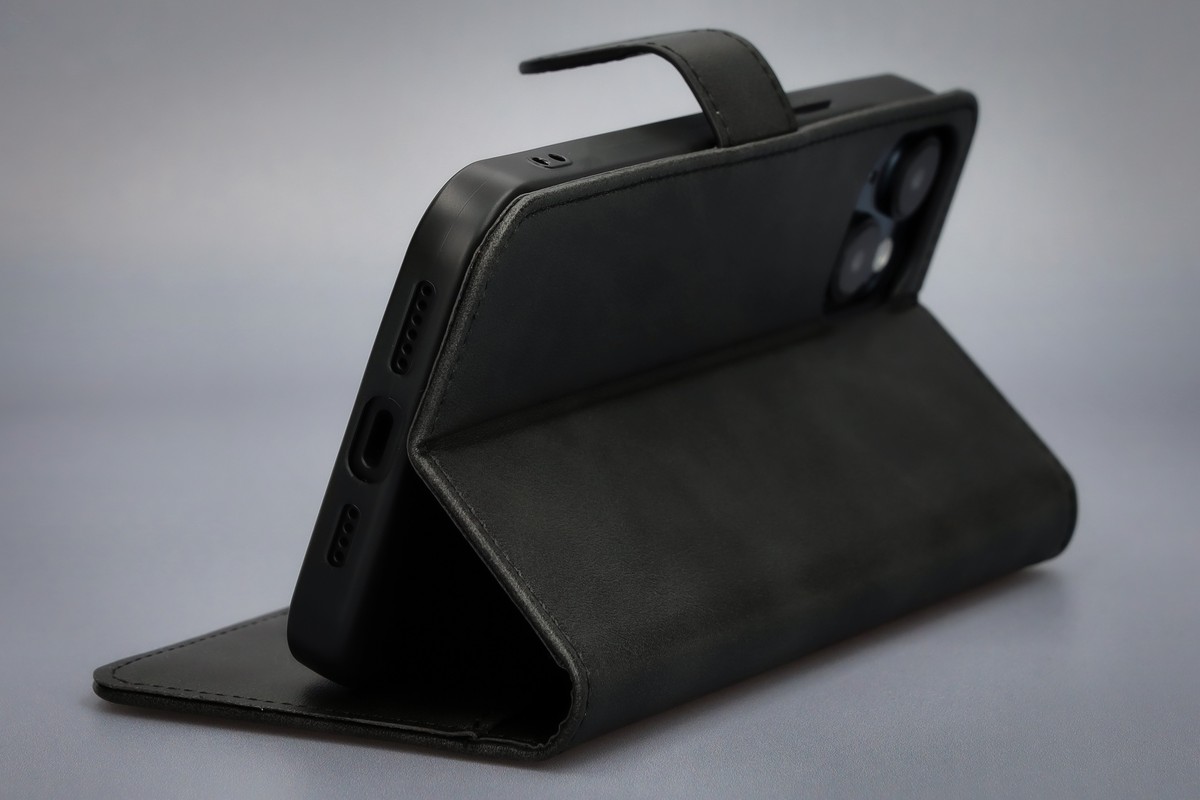 Bizon Case Pocket als funktionale Stütze