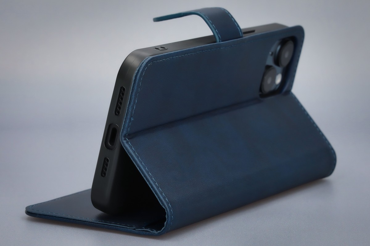 Etui Bizon Case Pocket jako funkcjonalna podstawka