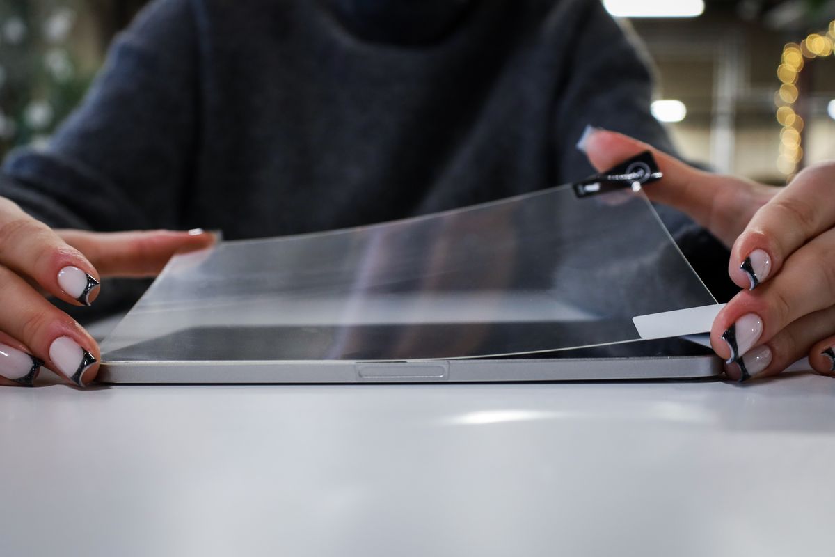 Montaż szkła Bizon Glass Mule