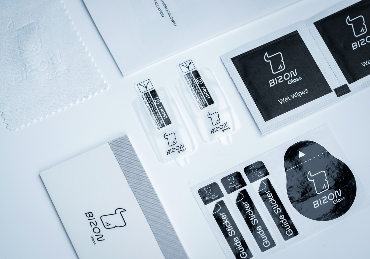 Zawartość opakowania Bizon Glass Watch Film Sun