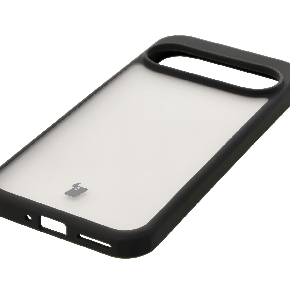 Integrated buttons, cutouts, and hybrid material in Bizon Case Angelo