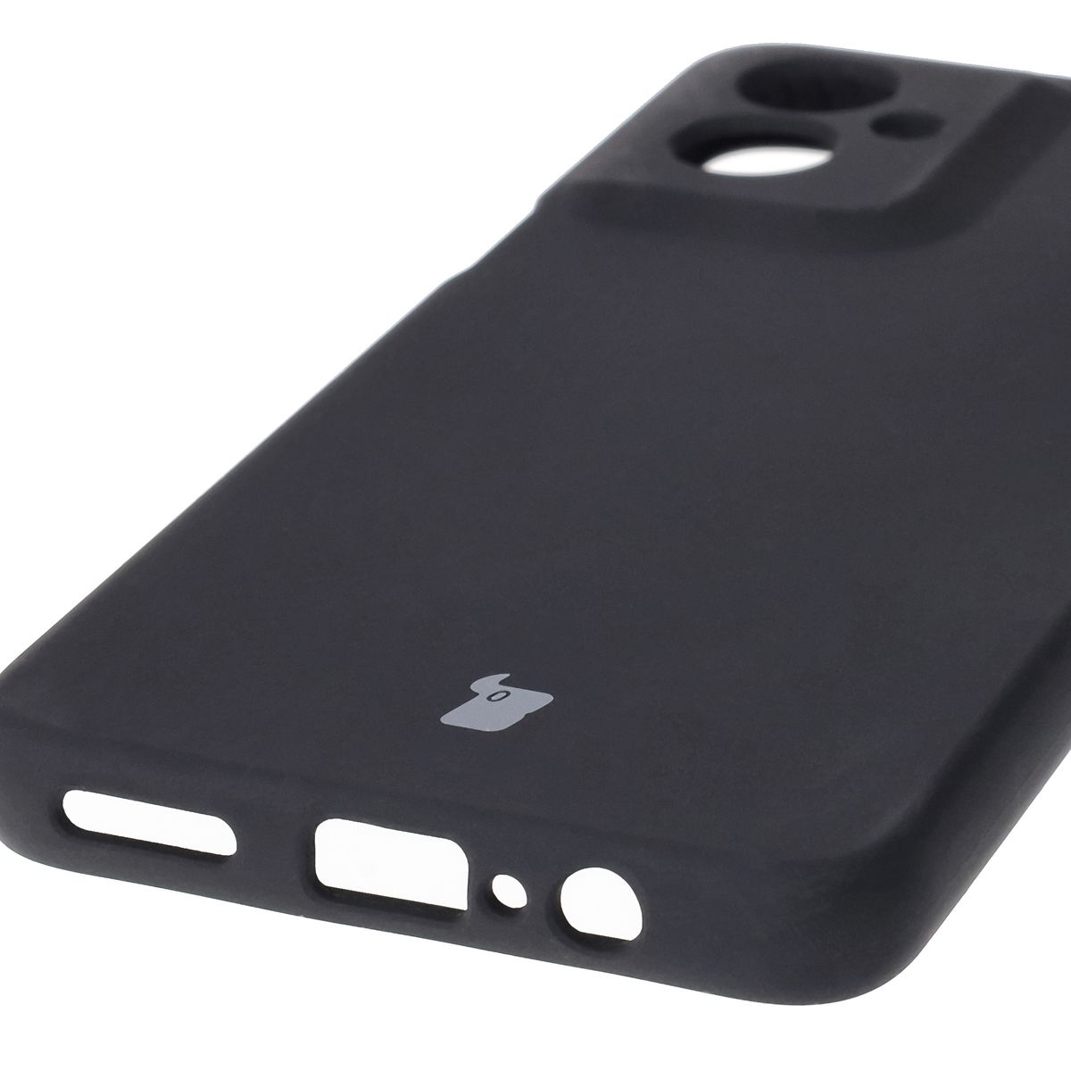Prim-plan pe coupele precise și posibilitatea de încărcare wireless în husa Bizon Soft Case