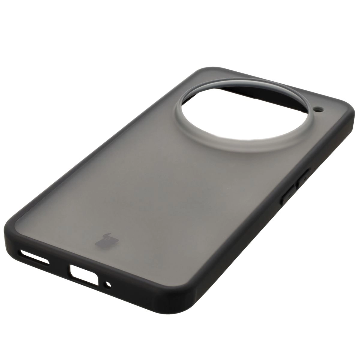 Integrated buttons, cutouts, and hybrid material in Bizon Case Angelo