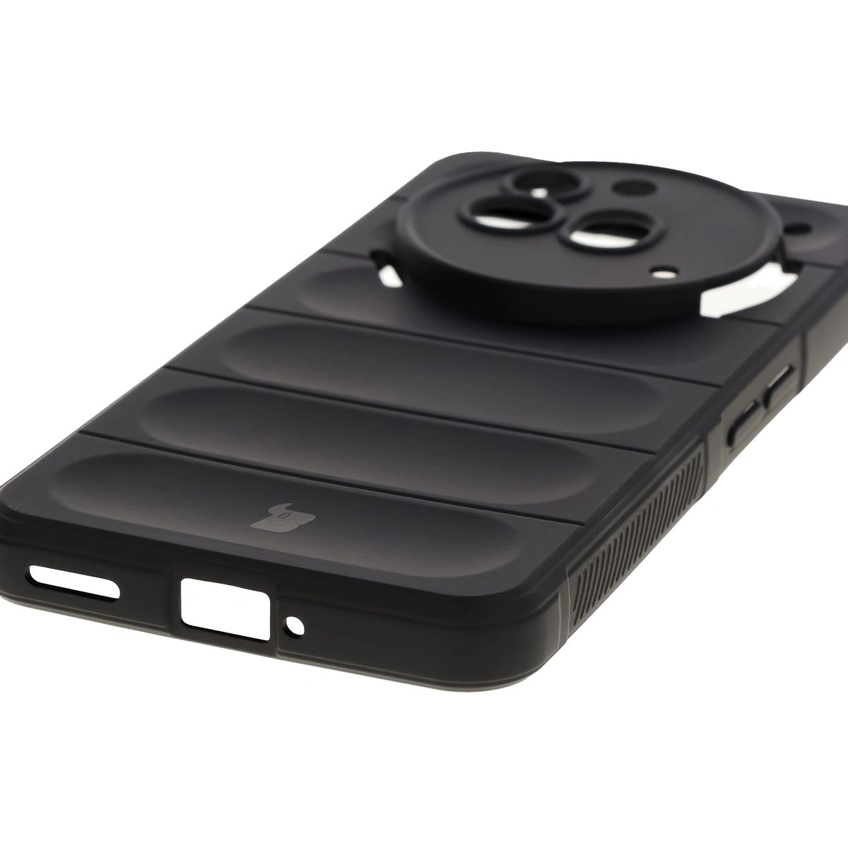 Precise cutouts and compatibility with wireless charging in the Bison Case Tur for Nothing Phone (3a) Pro