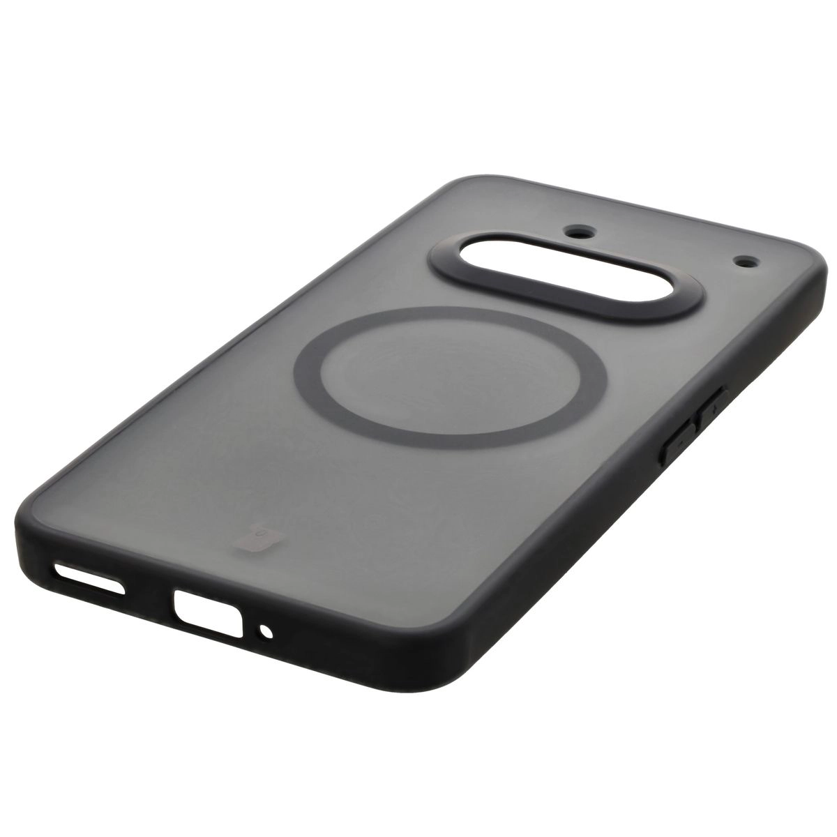 Integrated buttons, cutouts, and hybrid material in Bizon Case MatteO