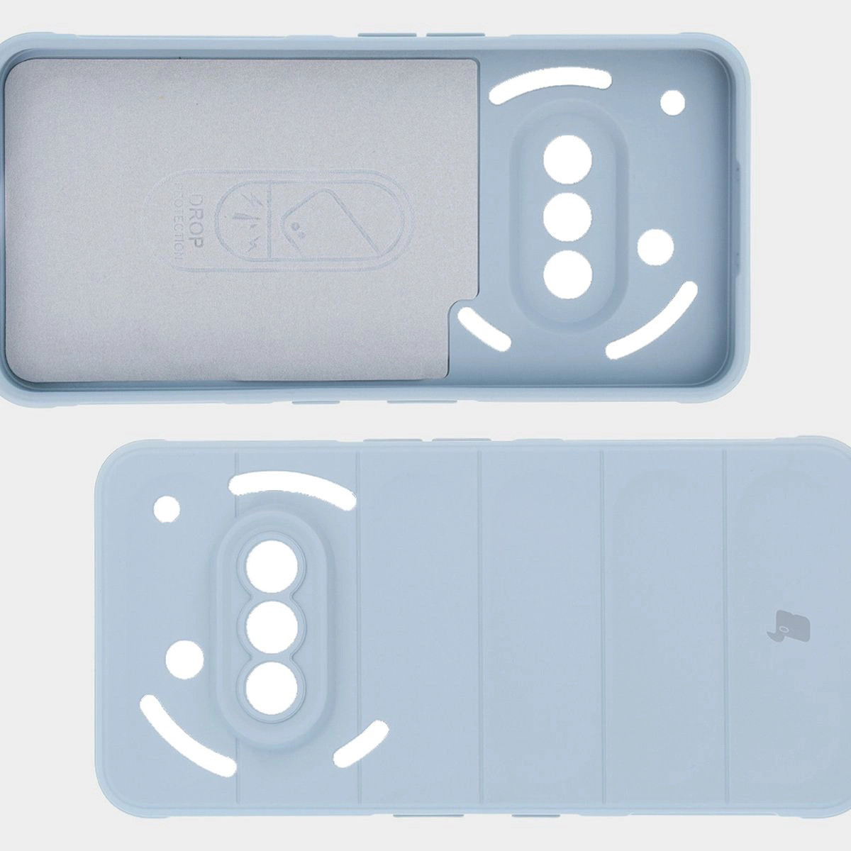 Microfiber lining, grooves on the back, and reinforced corners in Bison Case Tur